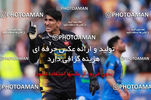 1394863, Tehran, , لیگ برتر فوتبال ایران، Persian Gulf Cup، Week 23، Second Leg، Persepolis 1 v 0 Esteghlal on 2019/03/30 at Azadi Stadium