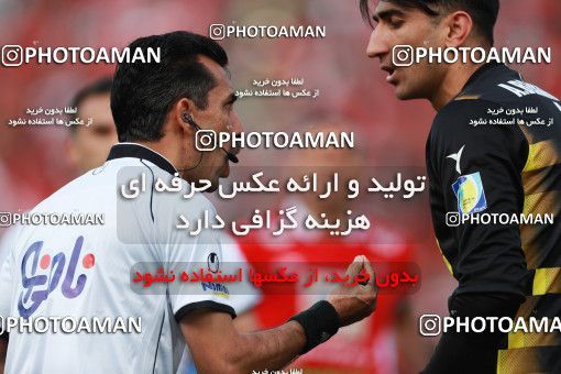 1394907, Tehran, , لیگ برتر فوتبال ایران، Persian Gulf Cup، Week 23، Second Leg، Persepolis 1 v 0 Esteghlal on 2019/03/30 at Azadi Stadium