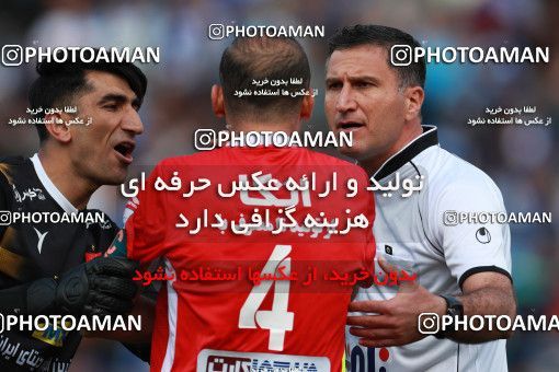 1394885, Tehran, , لیگ برتر فوتبال ایران، Persian Gulf Cup، Week 23، Second Leg، Persepolis 1 v 0 Esteghlal on 2019/03/30 at Azadi Stadium