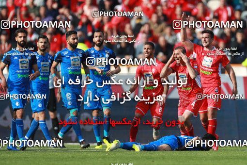 1394811, Tehran, , لیگ برتر فوتبال ایران، Persian Gulf Cup، Week 23، Second Leg، Persepolis 1 v 0 Esteghlal on 2019/03/30 at Azadi Stadium