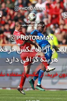 1394791, Tehran, , لیگ برتر فوتبال ایران، Persian Gulf Cup، Week 23، Second Leg، Persepolis 1 v 0 Esteghlal on 2019/03/30 at Azadi Stadium
