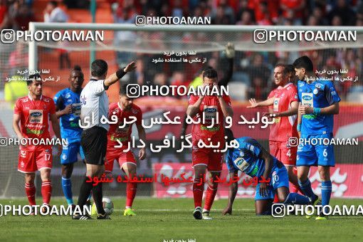 1394909, Tehran, , لیگ برتر فوتبال ایران، Persian Gulf Cup، Week 23، Second Leg، Persepolis 1 v 0 Esteghlal on 2019/03/30 at Azadi Stadium