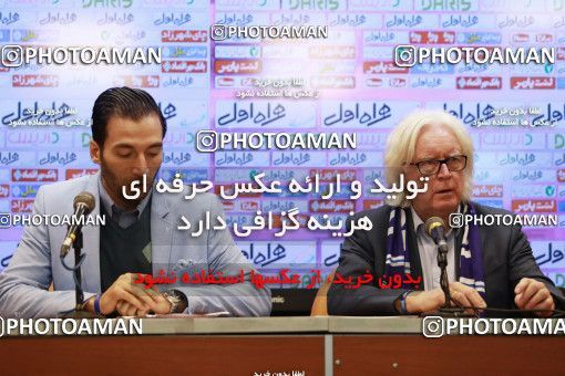1394287, Tehran, , لیگ برتر فوتبال ایران، Persian Gulf Cup، Week 23، Second Leg، Persepolis 1 v 0 Esteghlal on 2019/03/30 at Azadi Stadium