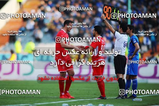 1395787, Tehran, , لیگ برتر فوتبال ایران، Persian Gulf Cup، Week 23، Second Leg، Persepolis 1 v 0 Esteghlal on 2019/03/30 at Azadi Stadium
