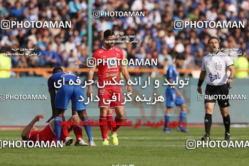 1397276, Tehran, , لیگ برتر فوتبال ایران، Persian Gulf Cup، Week 23، Second Leg، Persepolis 1 v 0 Esteghlal on 2019/03/30 at Azadi Stadium