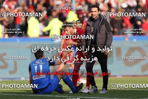 1397481, Tehran, , لیگ برتر فوتبال ایران، Persian Gulf Cup، Week 23، Second Leg، Persepolis 1 v 0 Esteghlal on 2019/03/30 at Azadi Stadium
