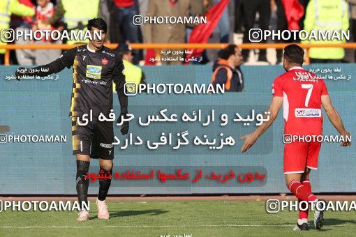 1397599, Tehran, , لیگ برتر فوتبال ایران، Persian Gulf Cup، Week 23، Second Leg، Persepolis 1 v 0 Esteghlal on 2019/03/30 at Azadi Stadium