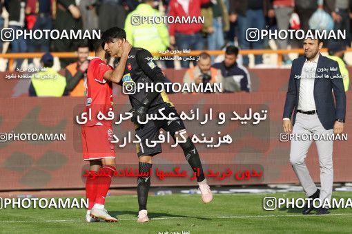 1397548, Tehran, , لیگ برتر فوتبال ایران، Persian Gulf Cup، Week 23، Second Leg، Persepolis 1 v 0 Esteghlal on 2019/03/30 at Azadi Stadium