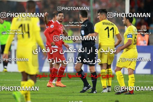 1394924, Tehran, Iran, AFC Champions League 2018, Semi-Finals, Turning Play, Persepolis 1 v 1 Al Sadd SC on 2018/10/23 at Azadi Stadium