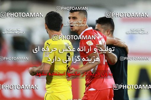 1395150, Tehran, Iran, AFC Champions League 2018, Semi-Finals, Turning Play, Persepolis 1 v 1 Al Sadd SC on 2018/10/23 at Azadi Stadium