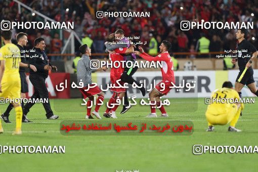 1532789, Tehran, Iran, AFC Champions League 2018, Semi-Finals, Turning Play, Persepolis 1 v 1 Al Sadd SC on 2018/10/23 at Azadi Stadium