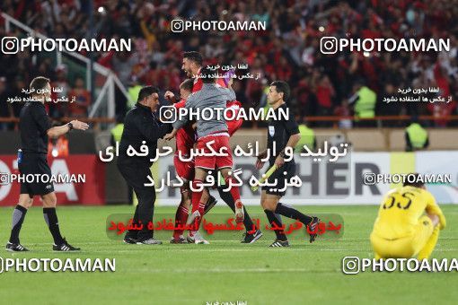 1532775, Tehran, Iran, AFC Champions League 2018, Semi-Finals, Turning Play, Persepolis 1 v 1 Al Sadd SC on 2018/10/23 at Azadi Stadium