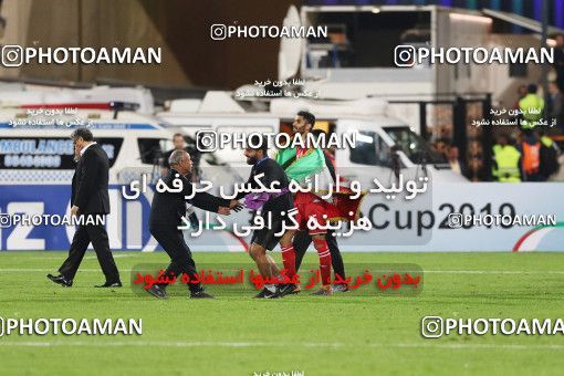 1532847, Tehran, Iran, AFC Champions League 2018, Semi-Finals, Turning Play, Persepolis 1 v 1 Al Sadd SC on 2018/10/23 at Azadi Stadium