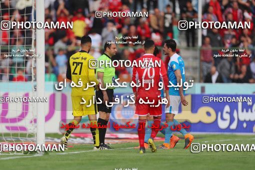 1443856, Tehran,Shahr Qods, , لیگ برتر فوتبال ایران، Persian Gulf Cup، Week 24، Second Leg، Paykan 0 v 2 Persepolis on 2019/04/04 at Shahr-e Qods Stadium