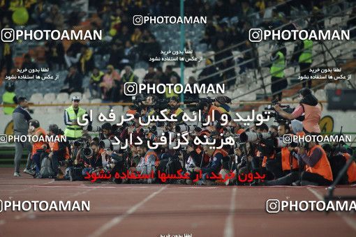 1440575, Tehran, , لیگ برتر فوتبال ایران، Persian Gulf Cup، Week 27، Second Leg، Persepolis 0 v 0 Sepahan on 2019/04/26 at Azadi Stadium