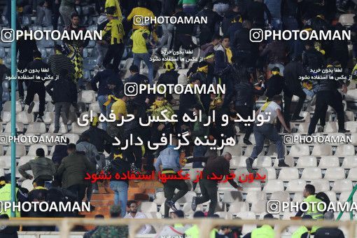 1443497, Tehran, , لیگ برتر فوتبال ایران، Persian Gulf Cup، Week 27، Second Leg، Persepolis 0 v 0 Sepahan on 2019/04/26 at Azadi Stadium