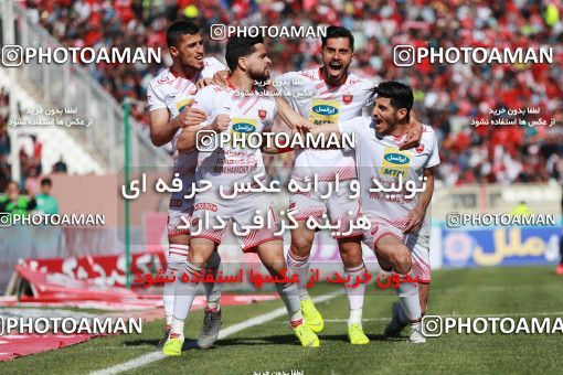 1399607, Tabriz, , لیگ برتر فوتبال ایران، Persian Gulf Cup، Week 28، Second Leg، Tractor Sazi 1 v 1 Persepolis on 2019/05/01 at Yadegar-e Emam Stadium