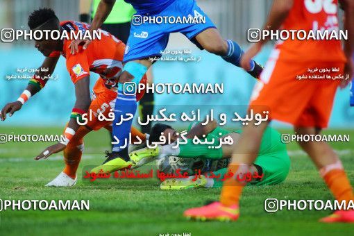 1405256, Tehran, Iran, لیگ برتر فوتبال ایران، Persian Gulf Cup، Week 9، First Leg، Saipa 1 v 2 Esteghlal on 2018/10/19 at Takhti Stadium