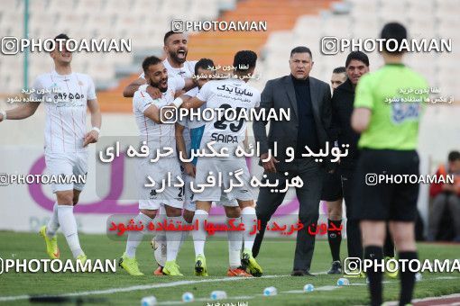 1407610, Tehran, , لیگ برتر فوتبال ایران، Persian Gulf Cup، Week 25، Second Leg، Persepolis 3 v 2 Saipa on 2019/04/13 at Azadi Stadium