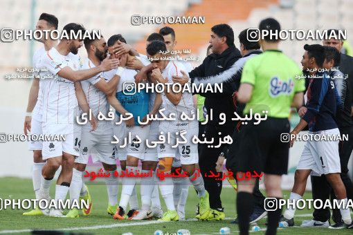 1407577, Tehran, , لیگ برتر فوتبال ایران، Persian Gulf Cup، Week 25، Second Leg، Persepolis 3 v 2 Saipa on 2019/04/13 at Azadi Stadium