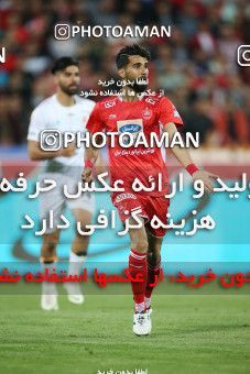 1407776, Tehran, , لیگ برتر فوتبال ایران، Persian Gulf Cup، Week 25، Second Leg، Persepolis 3 v 2 Saipa on 2019/04/13 at Azadi Stadium