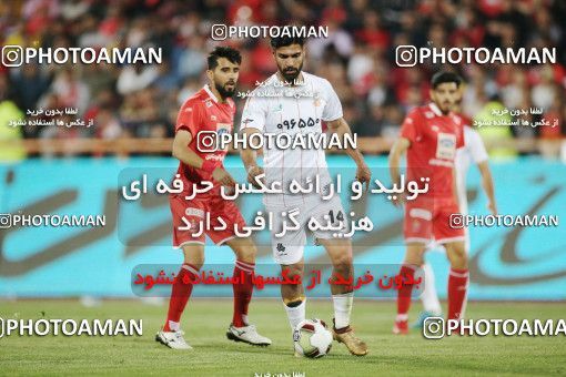 1407790, Tehran, , لیگ برتر فوتبال ایران، Persian Gulf Cup، Week 25، Second Leg، Persepolis 3 v 2 Saipa on 2019/04/13 at Azadi Stadium