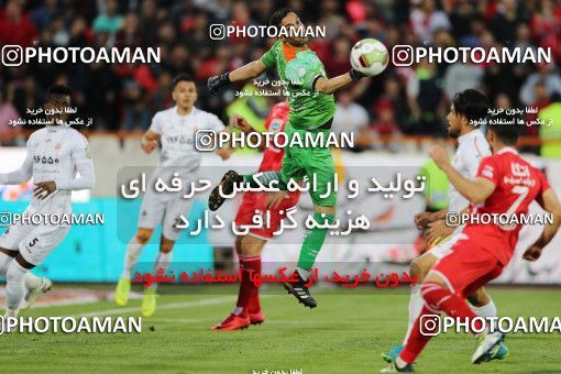 1414471, Tehran, , لیگ برتر فوتبال ایران، Persian Gulf Cup، Week 25، Second Leg، Persepolis 3 v 2 Saipa on 2019/04/13 at Azadi Stadium