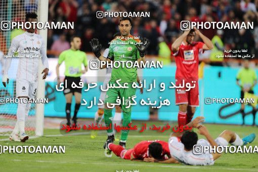 1414446, Tehran, , لیگ برتر فوتبال ایران، Persian Gulf Cup، Week 25، Second Leg، Persepolis 3 v 2 Saipa on 2019/04/13 at Azadi Stadium