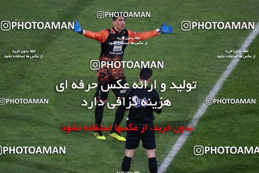 1434913, Tehran, , جام حذفی فوتبال ایران, Quarter-final, Khorramshahr Cup, Persepolis (3) 1 v 1 (۱) Padideh Mashhad on 2019/02/18 at Azadi Stadium