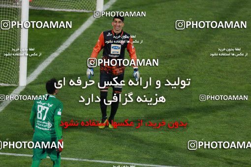 1434934, Tehran, , جام حذفی فوتبال ایران, Quarter-final, Khorramshahr Cup, Persepolis (3) 1 v 1 (۱) Padideh Mashhad on 2019/02/18 at Azadi Stadium