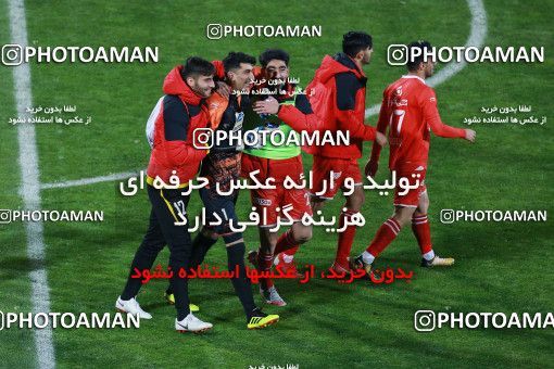 1434828, Tehran, , جام حذفی فوتبال ایران, Quarter-final, Khorramshahr Cup, Persepolis (3) 1 v 1 (۱) Padideh Mashhad on 2019/02/18 at Azadi Stadium