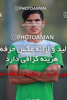 1417676, عکس های پرتره تیم ملی فوتبال نوجوانان ایران، 1398/04/22، ، تهران، ورزشگاه کارگران