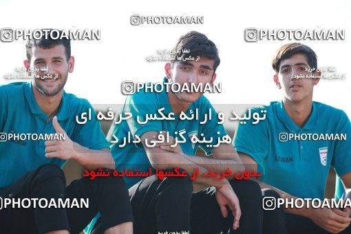 1417679, عکس های پرتره تیم ملی فوتبال نوجوانان ایران، 1398/04/22، ، تهران، ورزشگاه کارگران