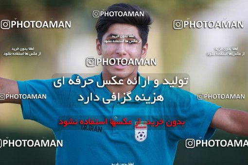 1417632, عکس های پرتره تیم ملی فوتبال نوجوانان ایران، 1398/04/22، ، تهران، ورزشگاه کارگران