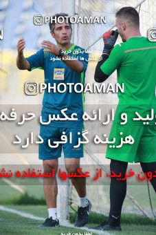 1425778, Tehran, , Iran Football Pro League, Persepolis Football Team Training Session on 2019/07/06 at Shahid Kazemi Stadium