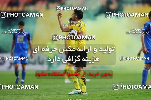 1441781, Isfahan, , لیگ برتر فوتبال ایران، Persian Gulf Cup، Week 25، Second Leg، Sepahan 0 v 1 Esteghlal on 2019/04/12 at Naghsh-e Jahan Stadium