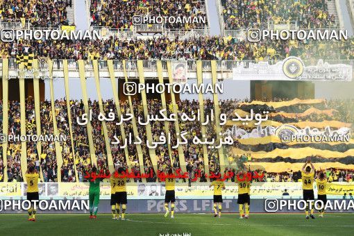 1423190, Isfahan, , لیگ برتر فوتبال ایران، Persian Gulf Cup، Week 25، Second Leg، Sepahan 0 v 1 Esteghlal on 2019/04/12 at Naghsh-e Jahan Stadium
