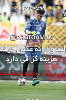 1423194, Isfahan, , لیگ برتر فوتبال ایران، Persian Gulf Cup، Week 25، Second Leg، Sepahan 0 v 1 Esteghlal on 2019/04/12 at Naghsh-e Jahan Stadium