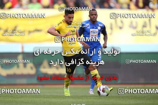 1423867, Isfahan, , لیگ برتر فوتبال ایران، Persian Gulf Cup، Week 25، Second Leg، Sepahan 0 v 1 Esteghlal on 2019/04/12 at Naghsh-e Jahan Stadium