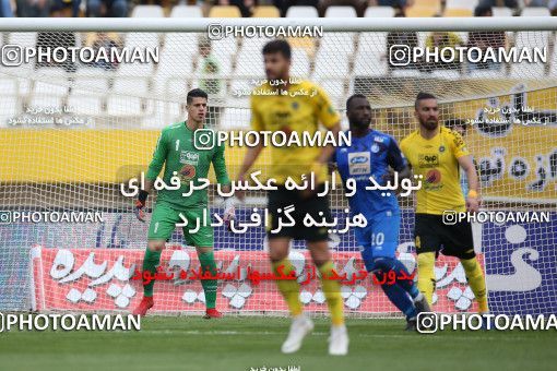 1423939, Isfahan, , لیگ برتر فوتبال ایران، Persian Gulf Cup، Week 25، Second Leg، Sepahan 0 v 1 Esteghlal on 2019/04/12 at Naghsh-e Jahan Stadium