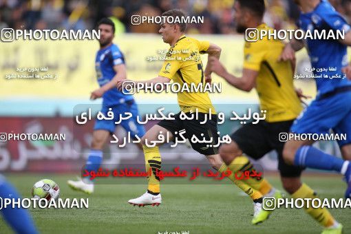 1423467, Isfahan, , لیگ برتر فوتبال ایران، Persian Gulf Cup، Week 25، Second Leg، Sepahan 0 v 1 Esteghlal on 2019/04/12 at Naghsh-e Jahan Stadium