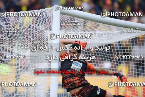 1423471, Isfahan, , لیگ برتر فوتبال ایران، Persian Gulf Cup، Week 25، Second Leg، Sepahan 0 v 1 Esteghlal on 2019/04/12 at Naghsh-e Jahan Stadium