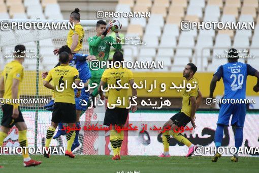 1423541, Isfahan, , لیگ برتر فوتبال ایران، Persian Gulf Cup، Week 25، Second Leg، Sepahan 0 v 1 Esteghlal on 2019/04/12 at Naghsh-e Jahan Stadium