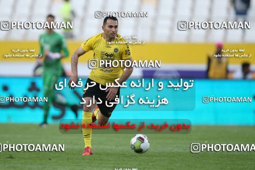 1423740, Isfahan, , Iran Pro League، Persian Gulf Cup، 2018-19 season، Second Leg، Week 25، Sepahan v Esteghlal on 2019/04/12 at Naghsh-e Jahan Stadium  / ([*parameter:140*] - [*parameter:139*]) (01)