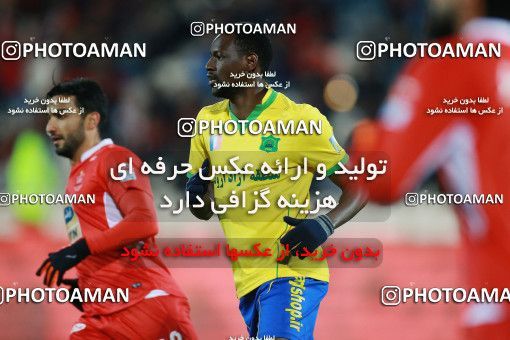 1422989, Tehran, , لیگ برتر فوتبال ایران، Persian Gulf Cup، Week 20، Second Leg، Persepolis 1 v 0 Sanat Naft Abadan on 2019/02/28 at Azadi Stadium
