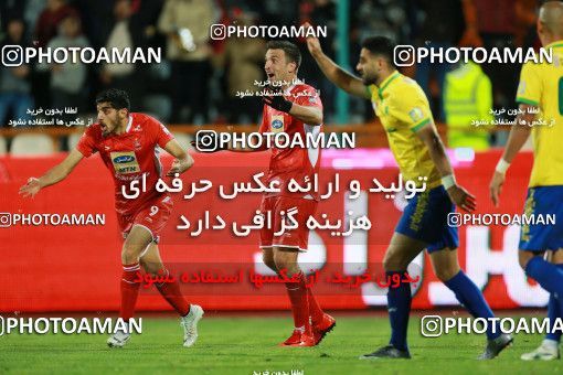 1422974, Tehran, , لیگ برتر فوتبال ایران، Persian Gulf Cup، Week 20، Second Leg، Persepolis 1 v 0 Sanat Naft Abadan on 2019/02/28 at Azadi Stadium