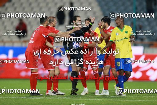 1422980, Tehran, , لیگ برتر فوتبال ایران، Persian Gulf Cup، Week 20، Second Leg، Persepolis 1 v 0 Sanat Naft Abadan on 2019/02/28 at Azadi Stadium