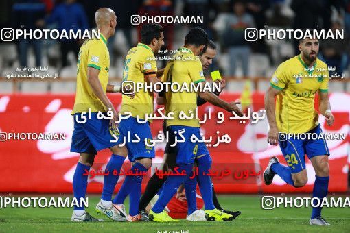 1422987, Tehran, , لیگ برتر فوتبال ایران، Persian Gulf Cup، Week 20، Second Leg، Persepolis 1 v 0 Sanat Naft Abadan on 2019/02/28 at Azadi Stadium
