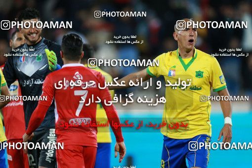 1423050, Tehran, , لیگ برتر فوتبال ایران، Persian Gulf Cup، Week 20، Second Leg، Persepolis 1 v 0 Sanat Naft Abadan on 2019/02/28 at Azadi Stadium
