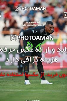 1430503, Tehran, Iran, Iran Football Pro League، Persian Gulf Cup، Week 1، First Leg، Persepolis 1 v 0 Pars Jonoubi Jam on 2019/08/22 at Azadi Stadium